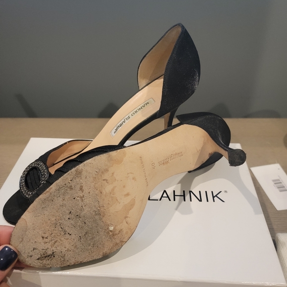 Manolo Blahnik Shoes - Picture 2 of 5